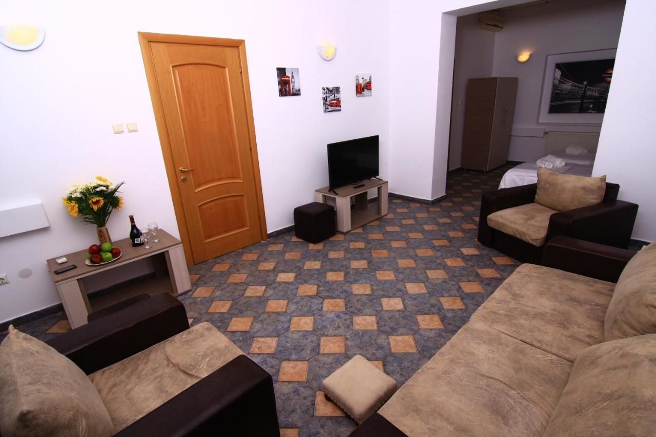 Гостевой дом Budget Accommodation Бухарест-11